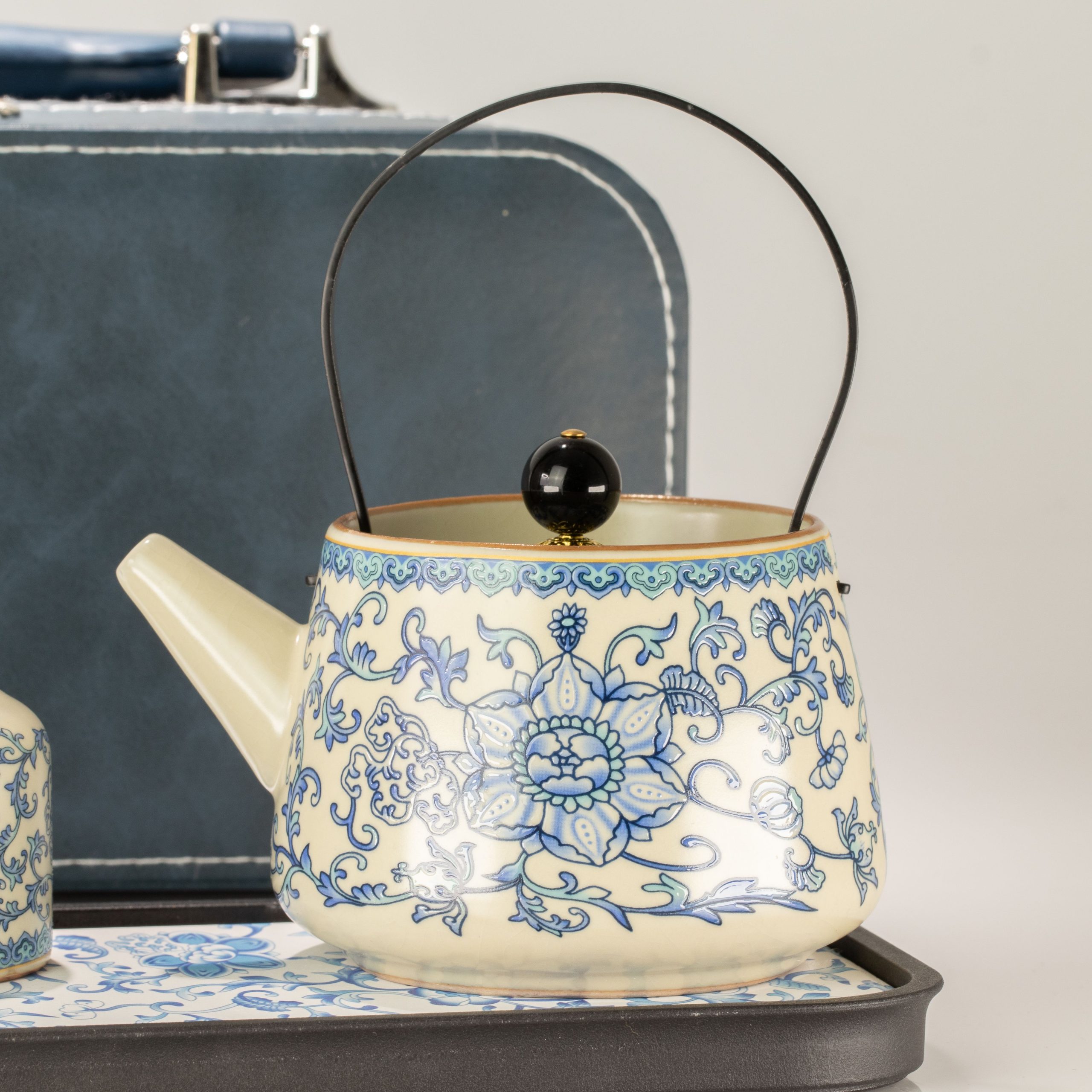 Travel Teapot Set and Two Cups - China Ru Blue - Image 3