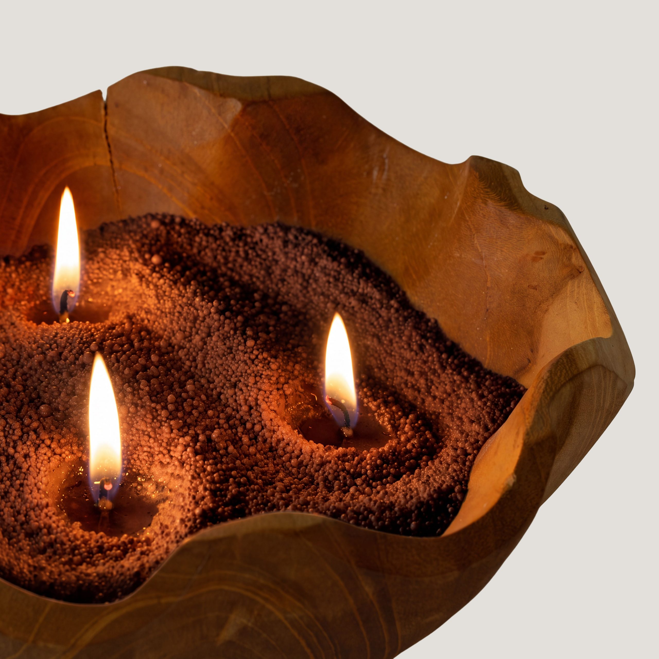 Fragranced Candle Sand - Mocha Brown - Crimson Crystal - 300g - Image 5